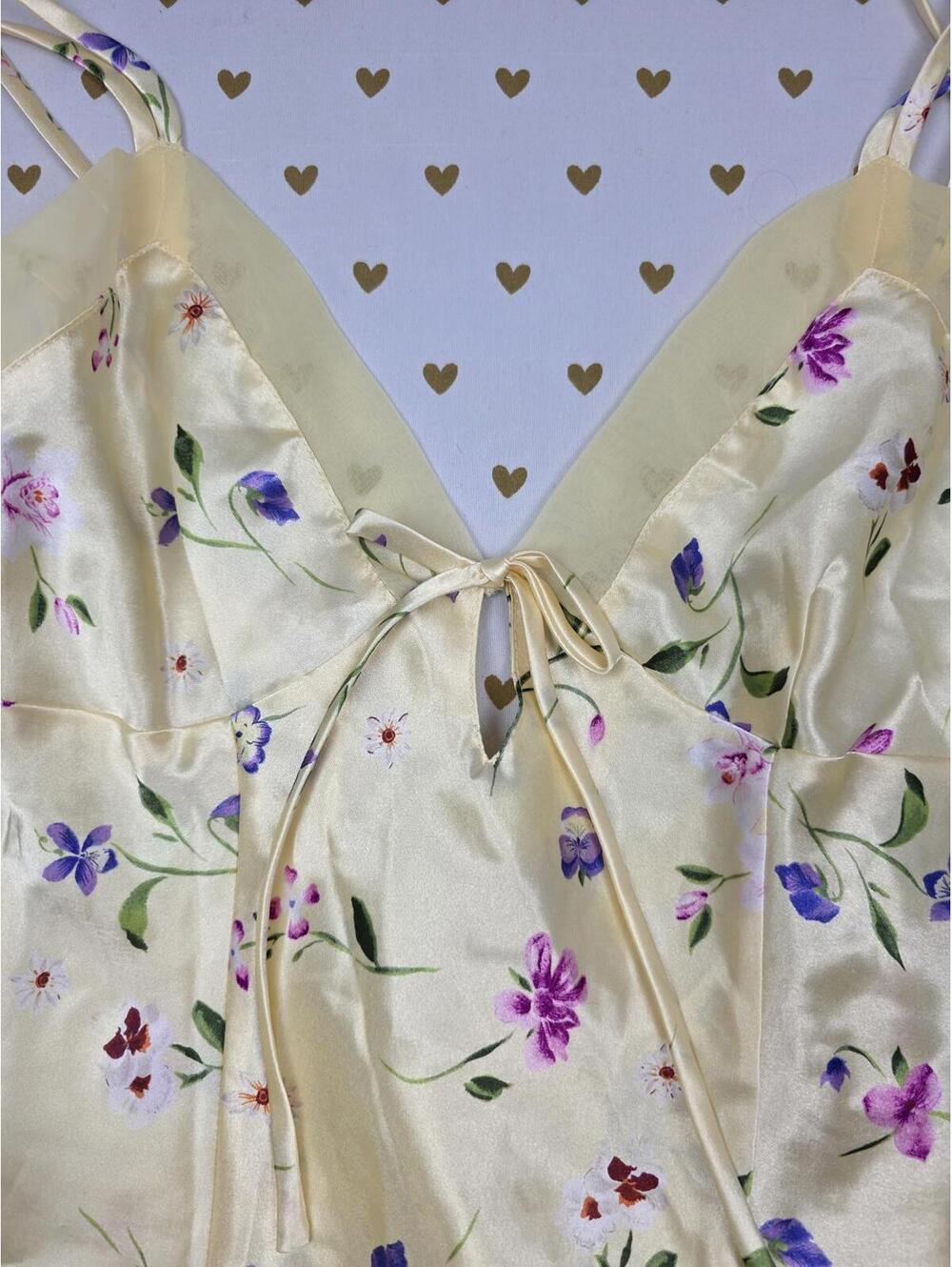 Victorias Secret Yellow Satin Flutter VINTAGE Heart Tag Teddy Floral XS - Picture 4 of 6